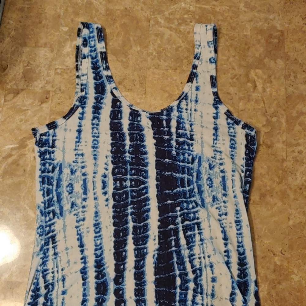 A blue tie dye tank top (No Boundaries)